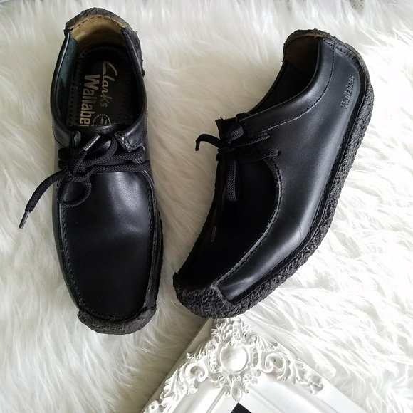 black leather wallabee clarks